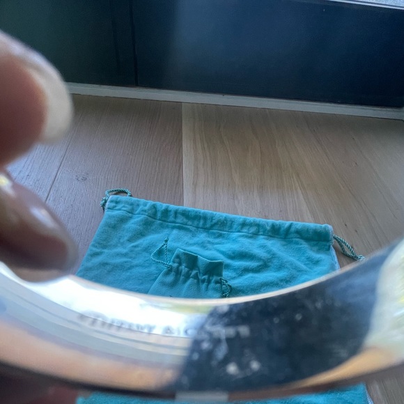 AUTHENTIC Tiffany and Co. Silver/Titanium 1837 medium cuff - Picture 4 of 4